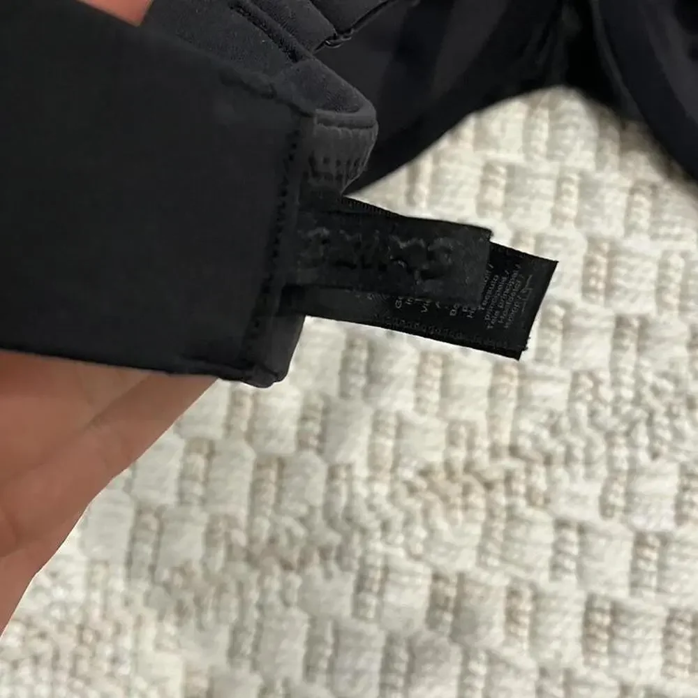 Skims Fits Everybody Lace Scoop Bra - Picture 3 of 4